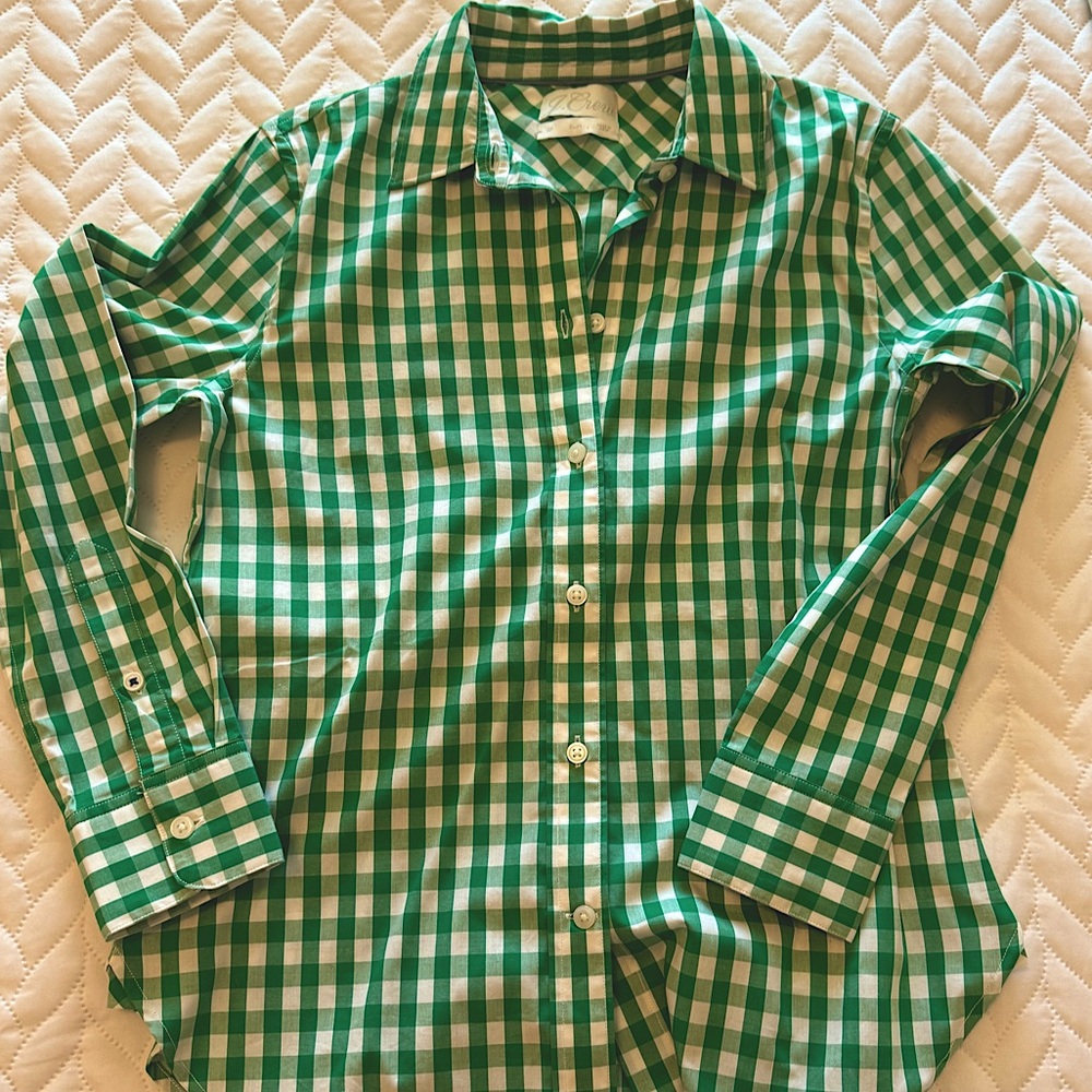 🤍BRAND NEW- Jcrew green gingham button down
